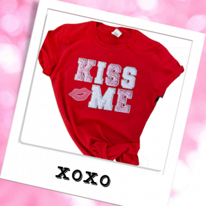 Faux Chenille Kiss Me- DTF transfer